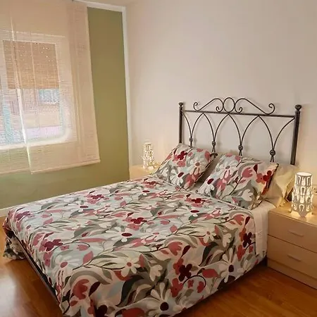 A 5' De La Playa Apartment *